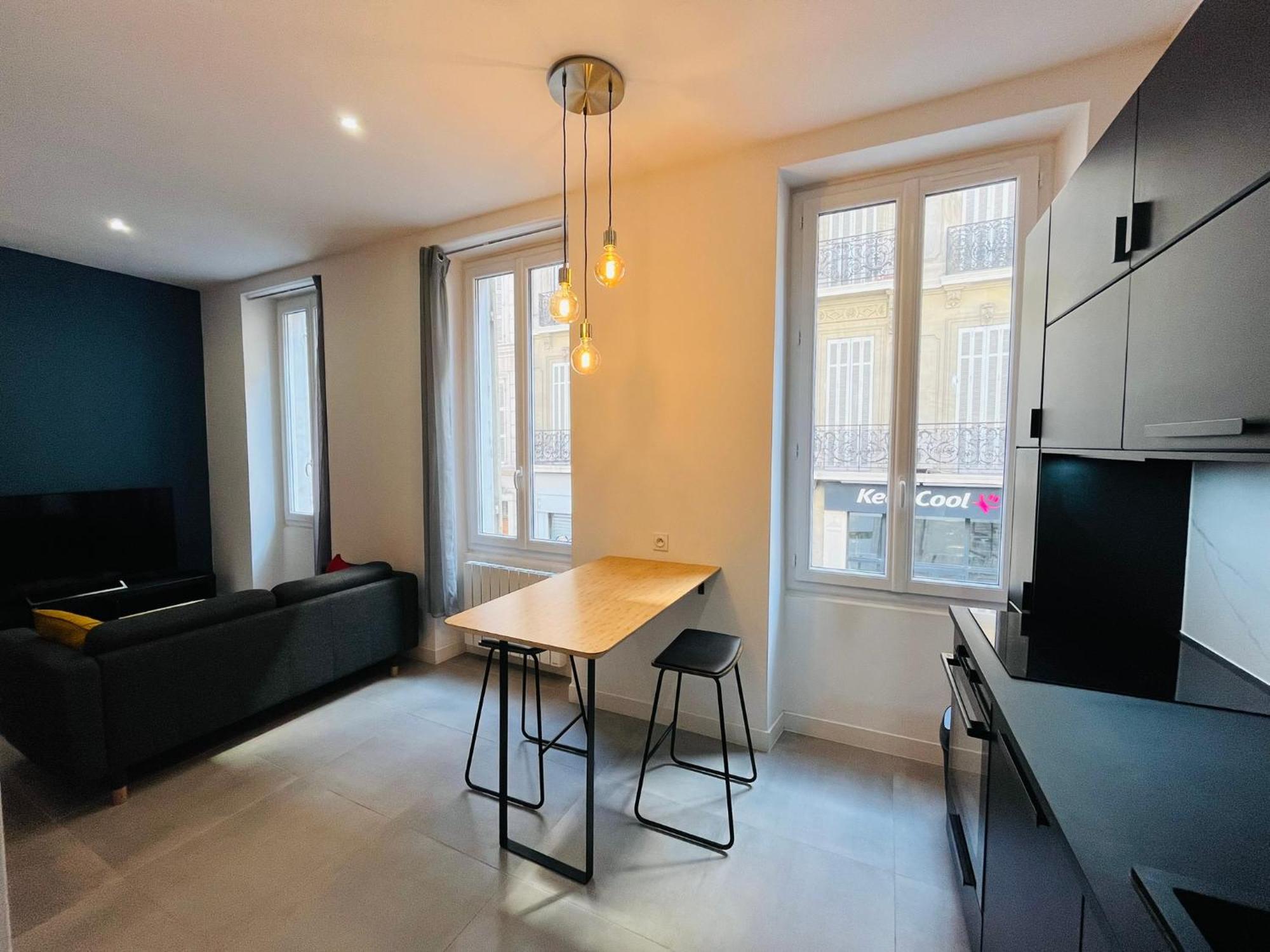 Joli T2 Moderne Au Coeur De Marseille - Place Castellane Экстерьер фото