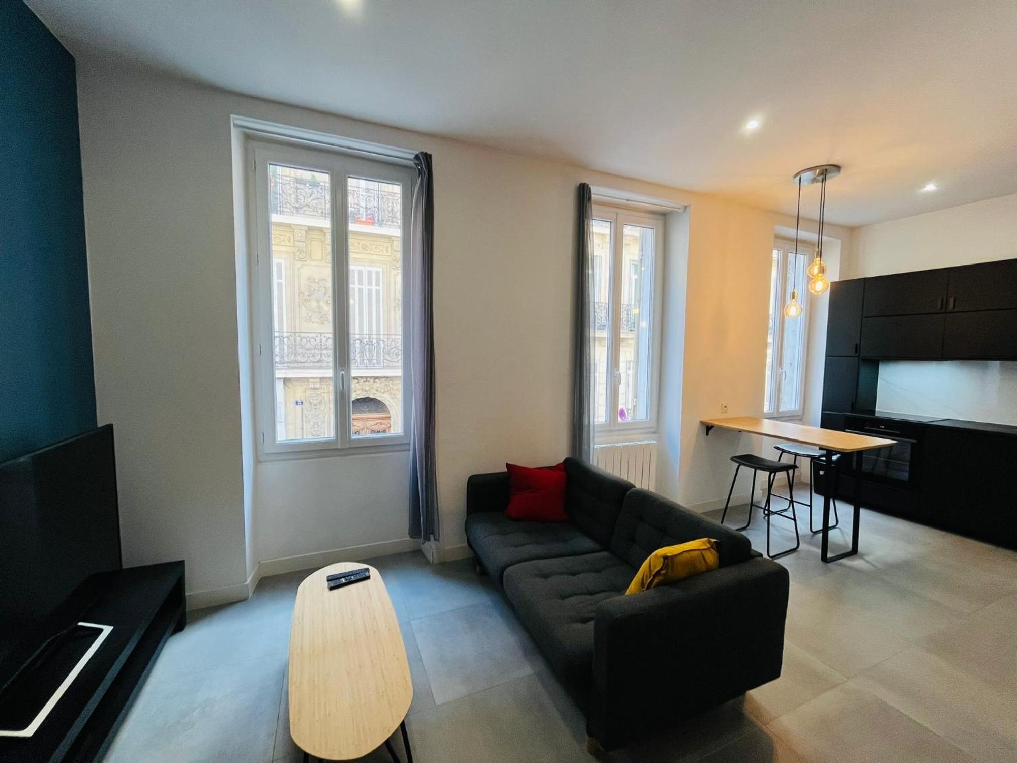 Joli T2 Moderne Au Coeur De Marseille - Place Castellane Экстерьер фото